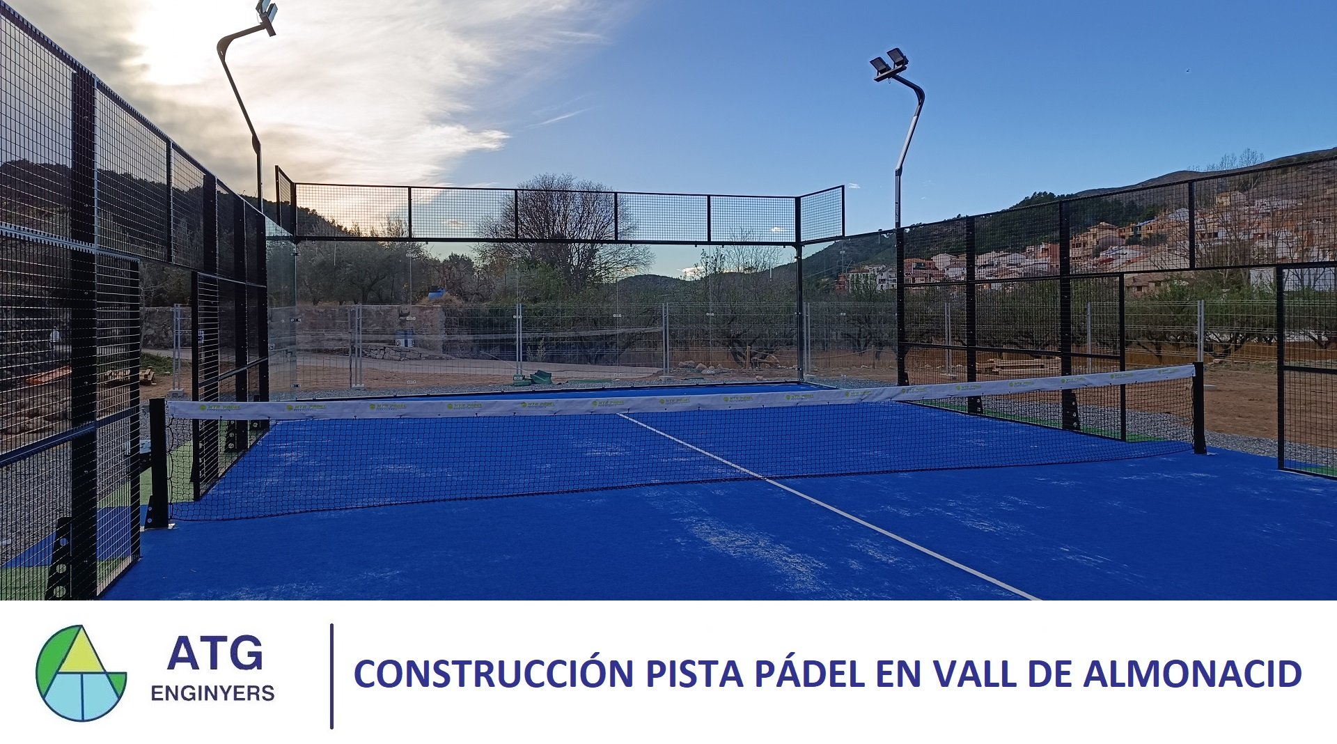 Construcción pista pádel Vall de Almonacid.