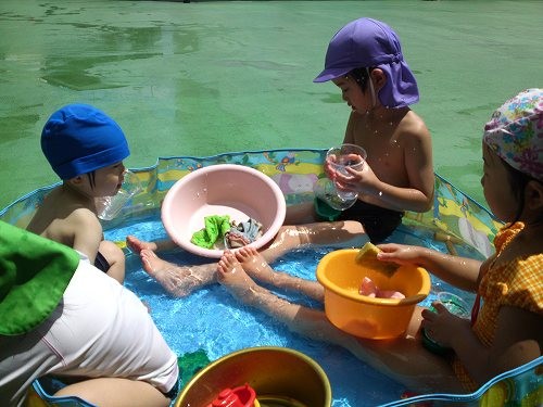 お洗濯しながら日向ぼっこ