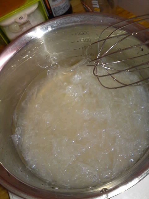 S君が一言「これ、ゼリーじゃない･･･」