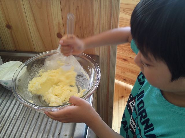 僕は一人でまぜまぜ。。。