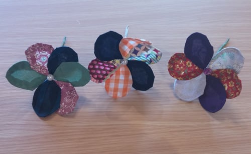 ワイヤー布のお花作り