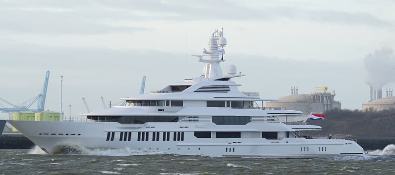 Motor Yacht Infinity