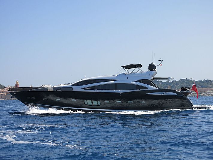 Motor Yacht Black Diamond
