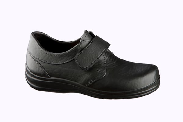 Zueco 100% hecho en España, antideslizantes, reducen la fatiga muscular hasta en un 60%. 95gr. en cada pie. Con plantillas coolmax, eva, o piel.