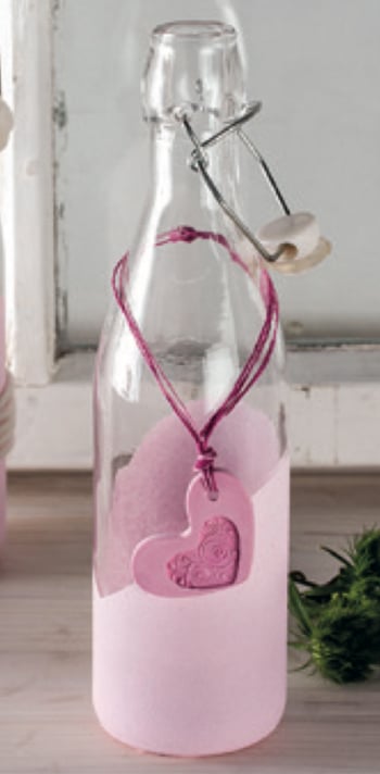 Glasflasche mit Raysin Beispiel Rayher