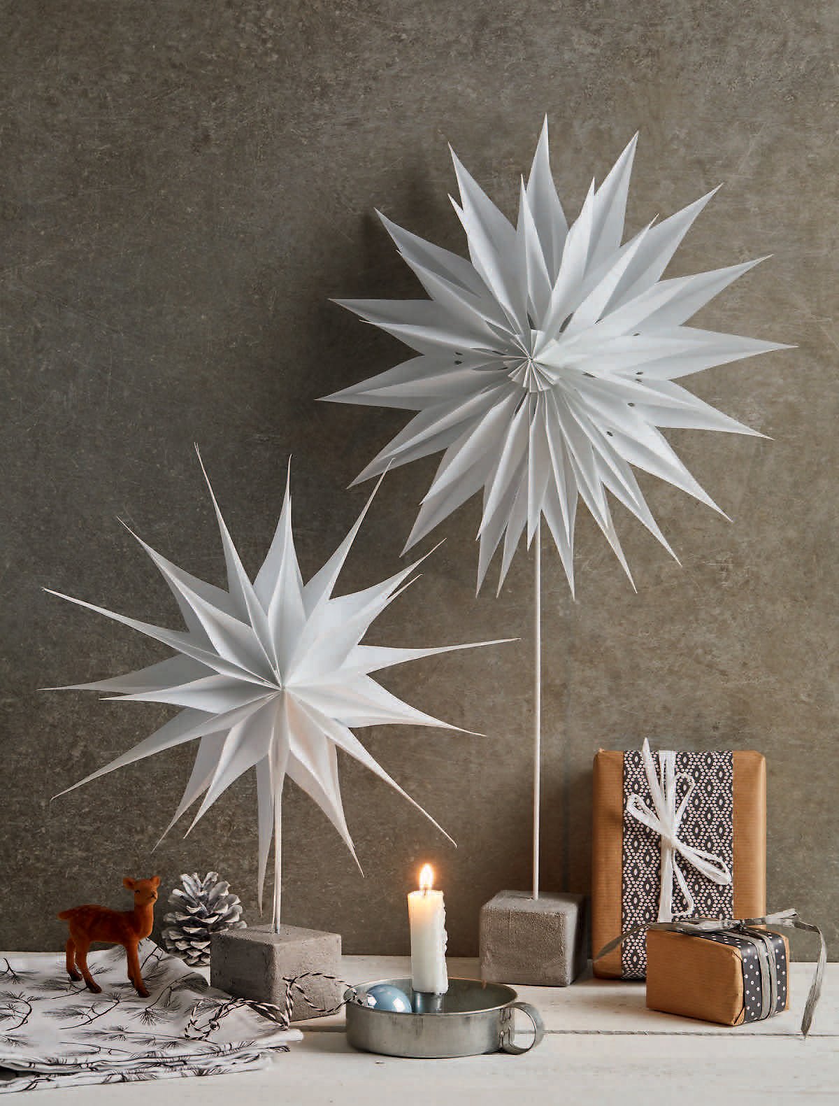 Papier-Tüten-Deko Beispiel Rayher