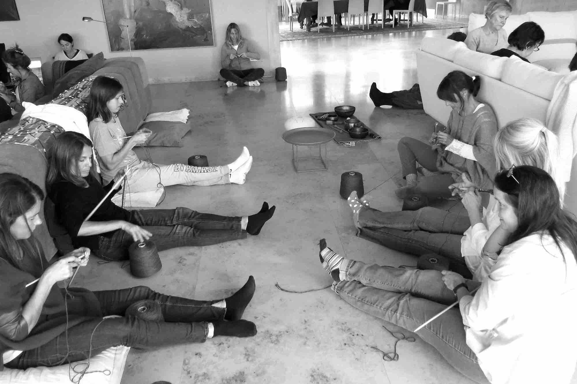 Tejedoras del grupo de Beccar, Argentina