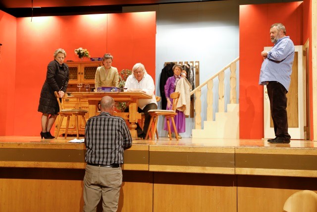 Kurz Besprechung Regisseur und Spieler