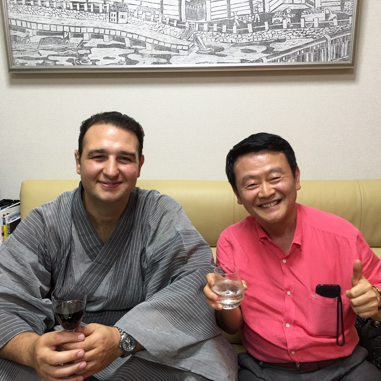 親方は佐渡ヶ嶽部屋から独立して鳴戸部屋を興すそうです。  私もささやかながら応援します。