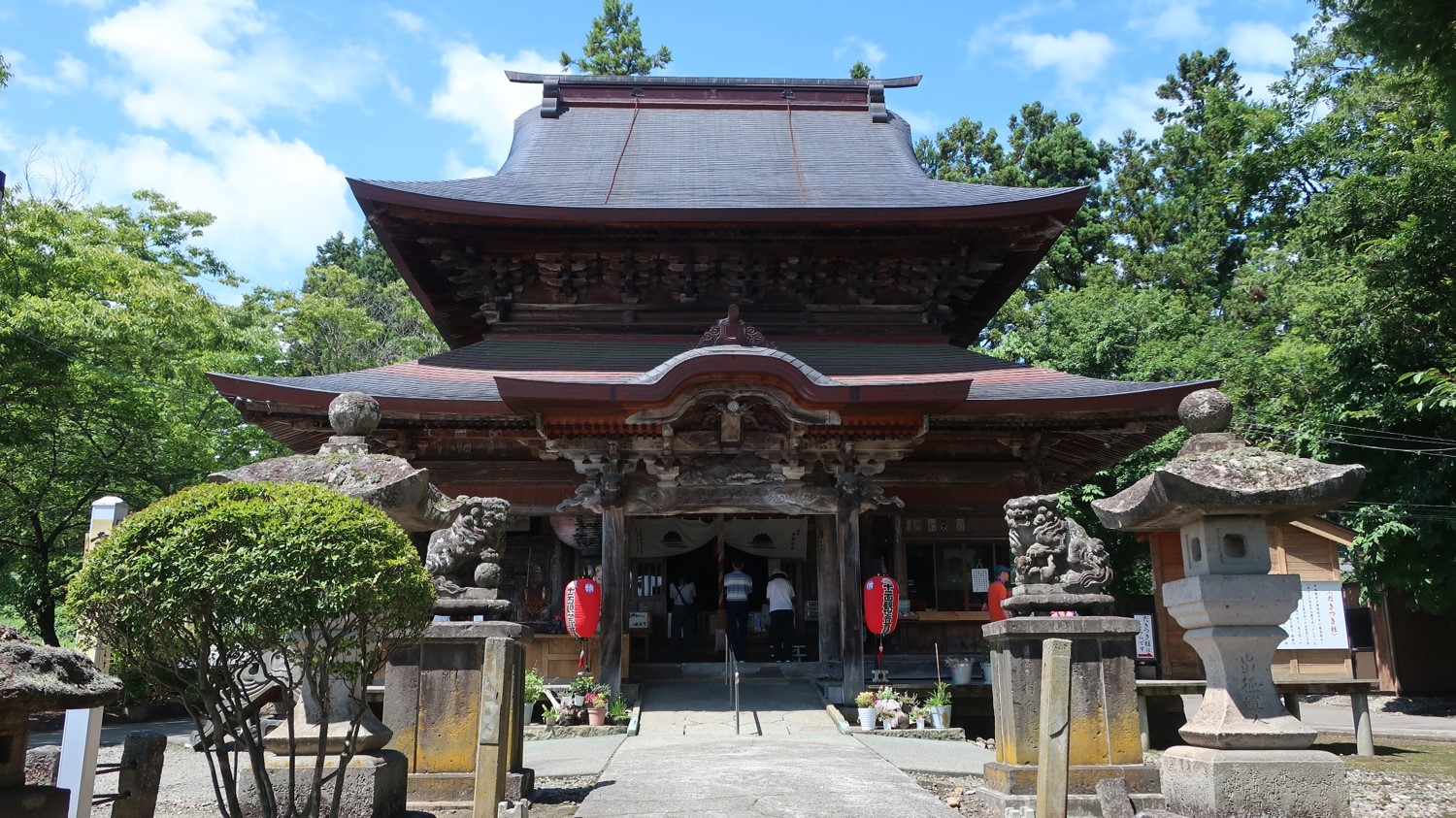 中田観音は英世の生家から22kmも離れています。母シカはここまで歩いて息子・英世の出世を祈願していました。