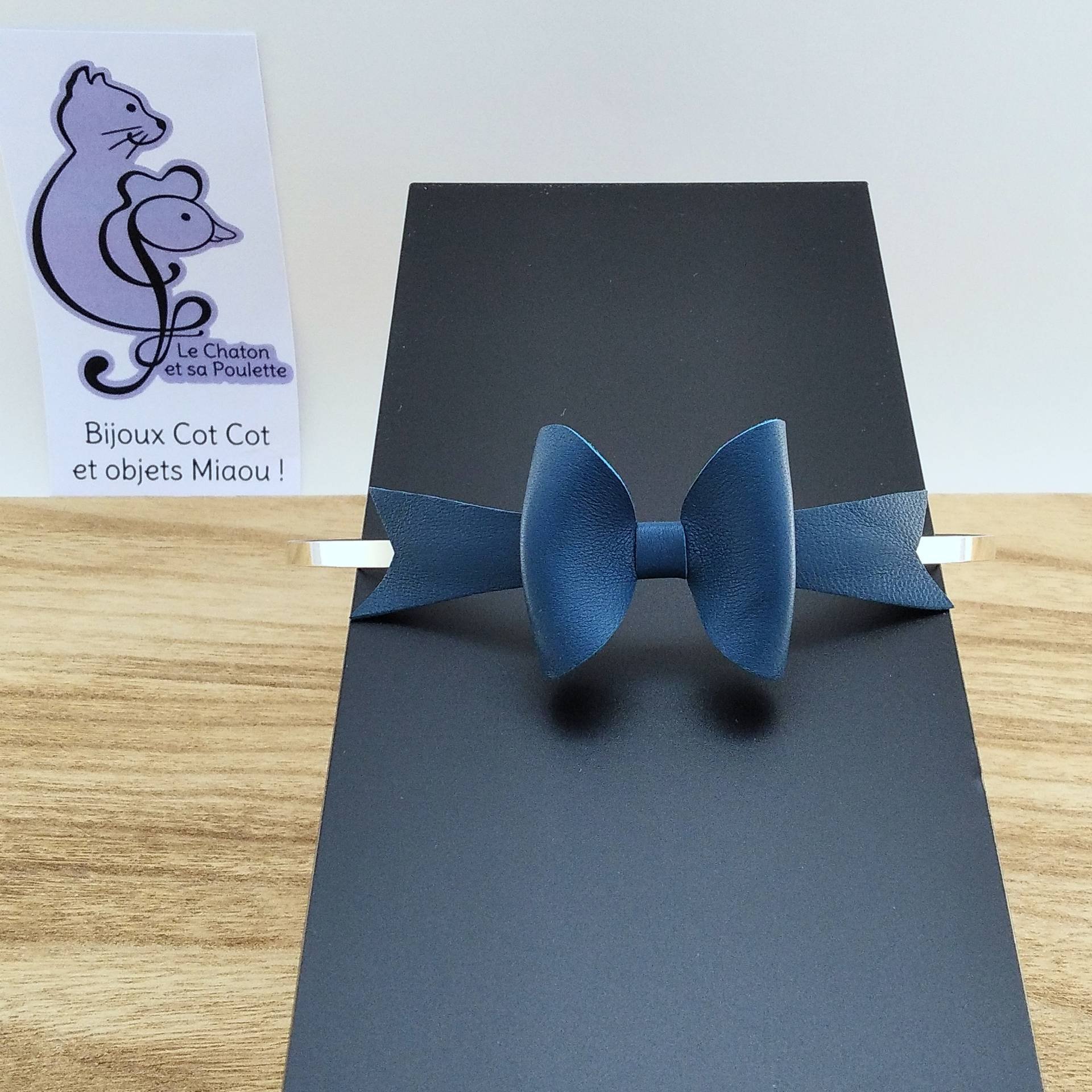 Serre-tête nœud en cuir bleu canard