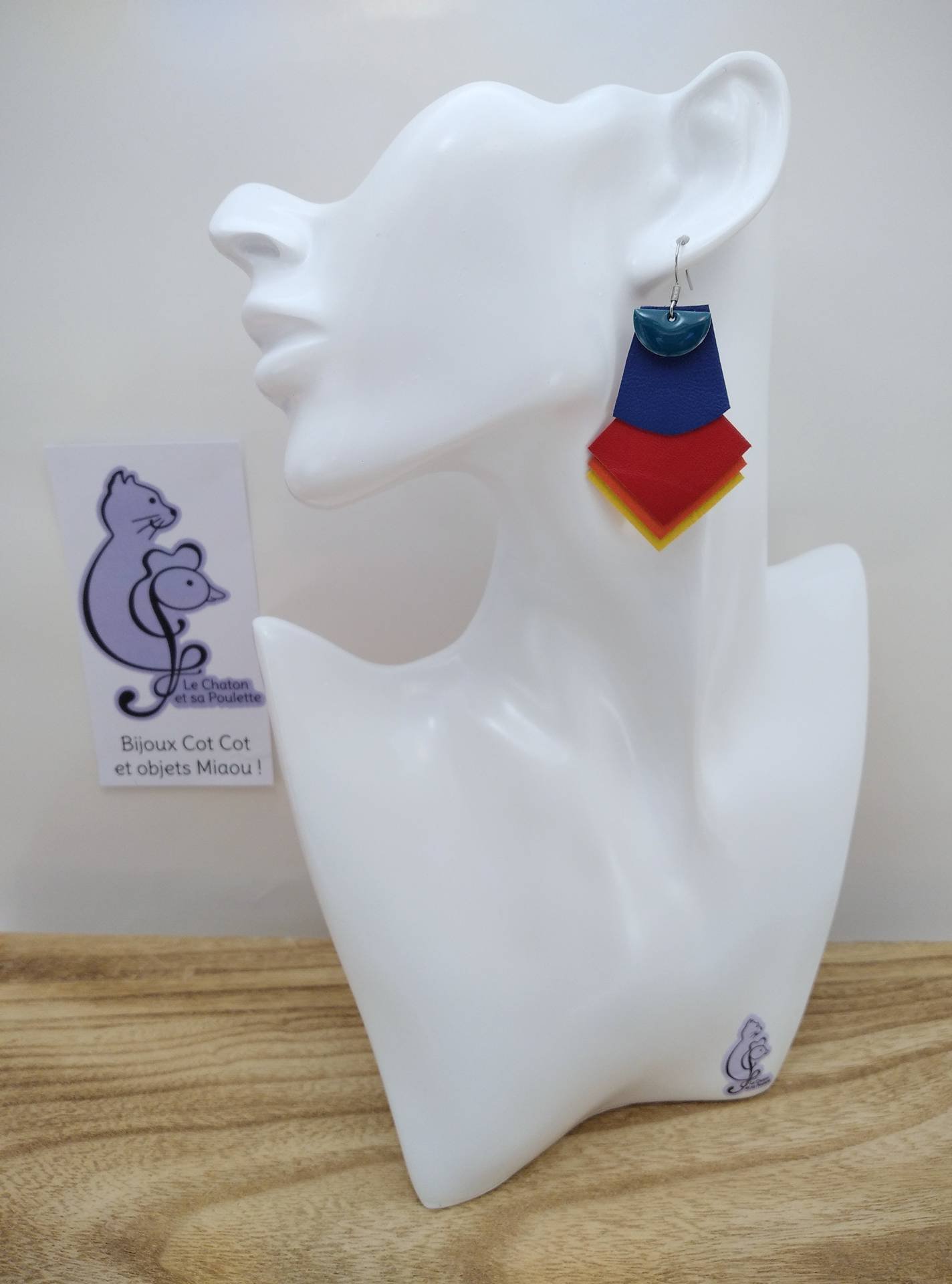 B.O. FORMIDABLE modèle SANDRINE Breloque demi-cercle bleu canard et cuir bleu marine/rouge/orange/jaune