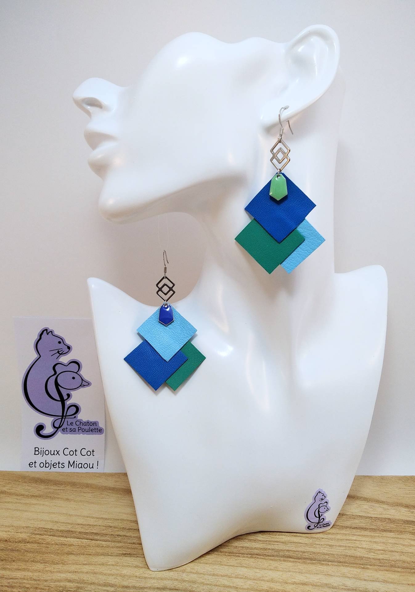 VENDUES ! B.O. FORMIDABLE modèle ÉMILIE Cuirs bleu cobalt/vert prasin/bleu azur, breloque inox carrés entrelacés et diamant vert d'eau ou bleu cobalt