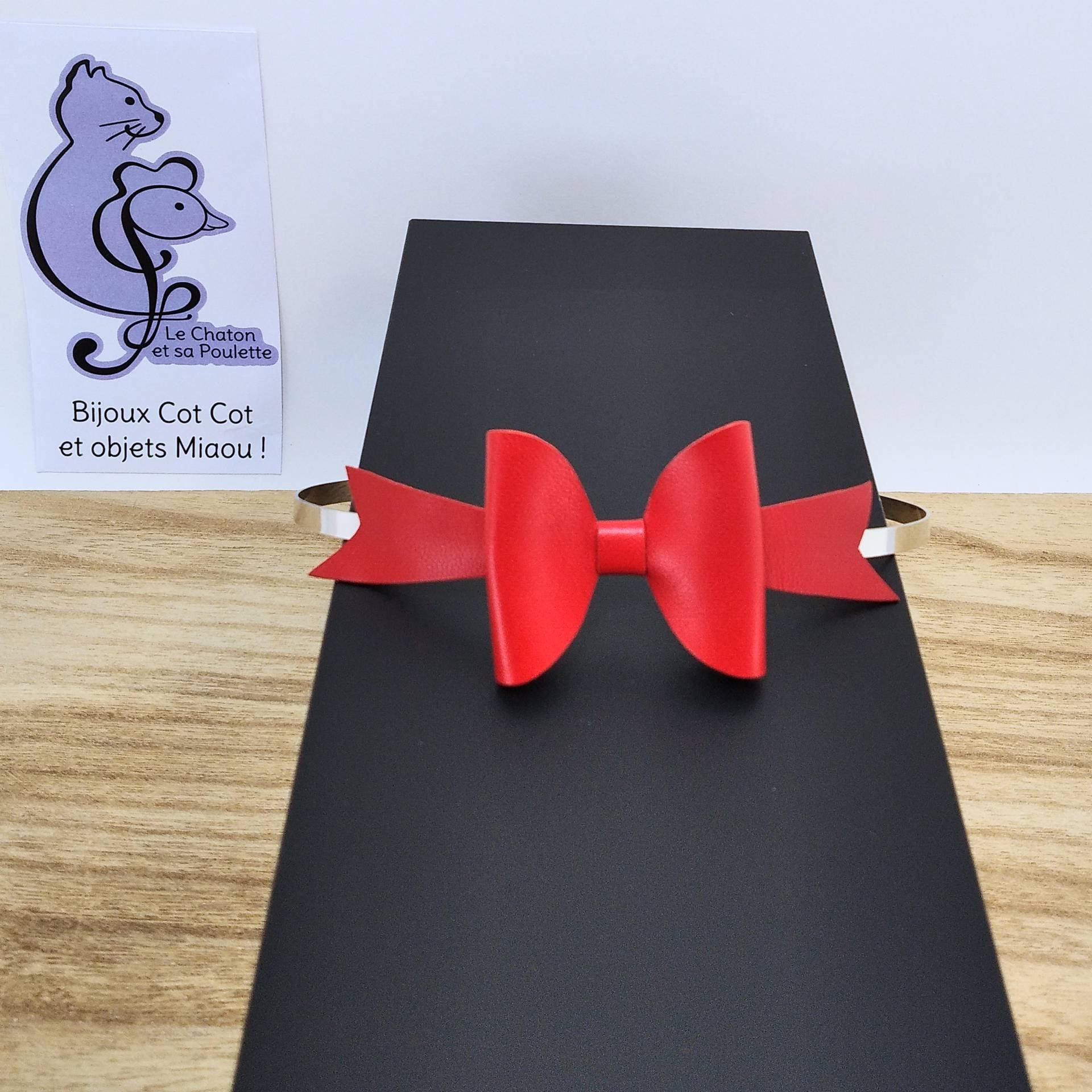 Serre-tête nœud en cuir rouge