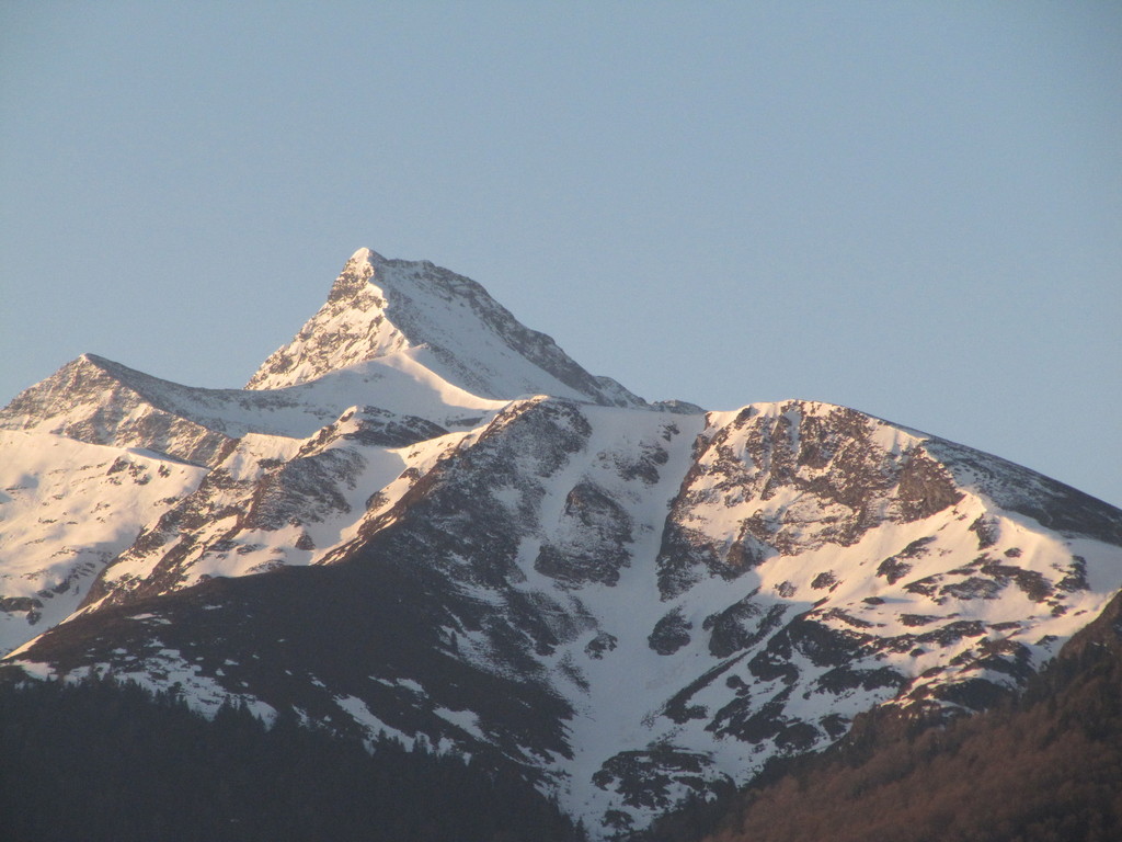 Lever de soleil au Montaigu