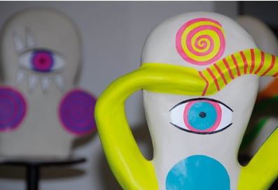 Objekte aus Alabaster, Holz, Acryl -Gesamthöhe ca. 130cm 2007