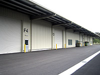 貸し倉庫F棟