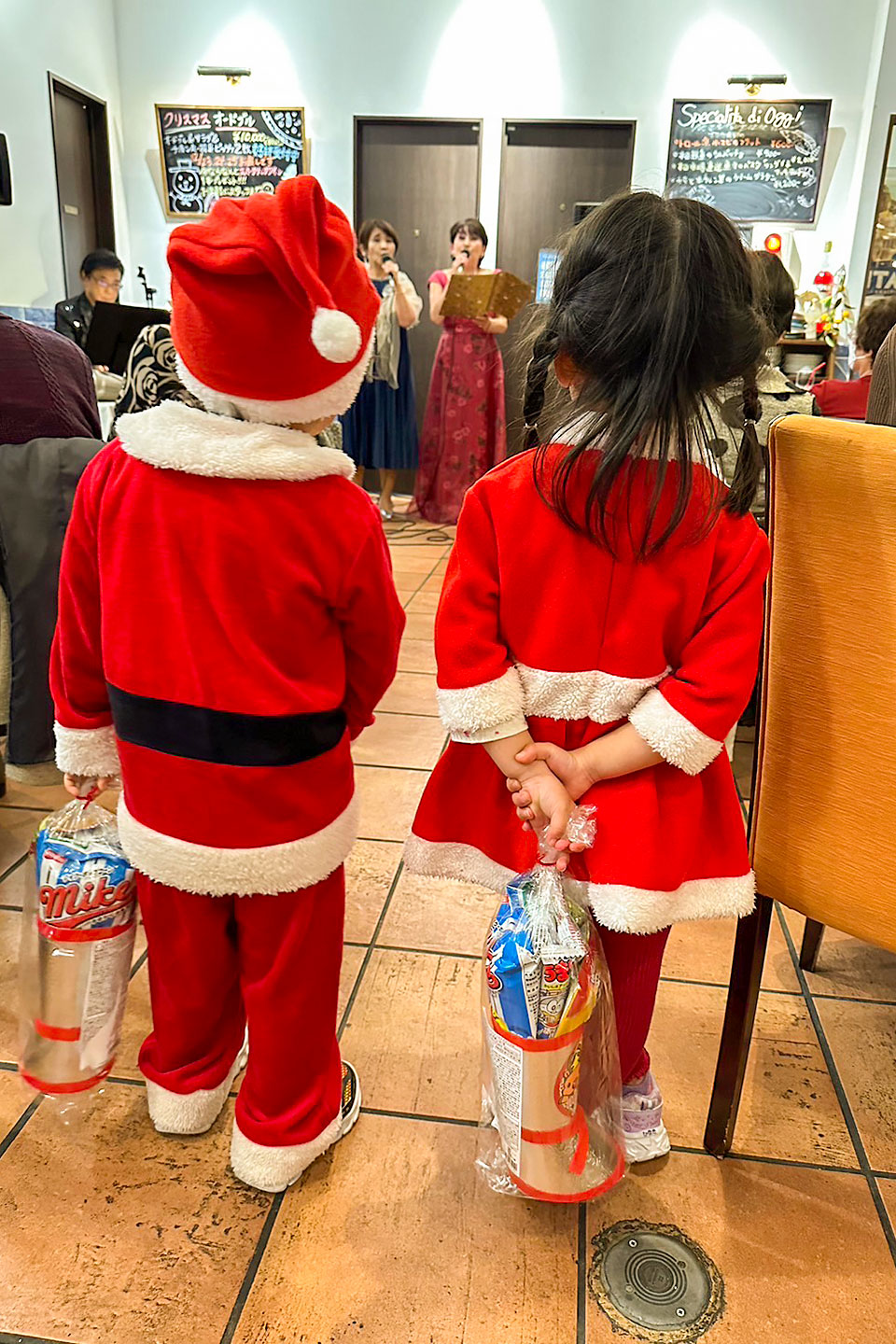 Emi's mild Christmas Live 2022