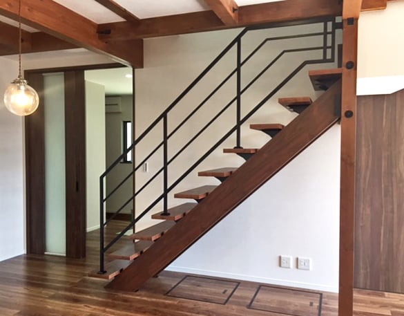 O様邸 階段手摺（兵庫県神戸市）