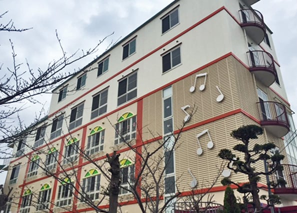 幼稚園 モニュメント（大阪市生野区）