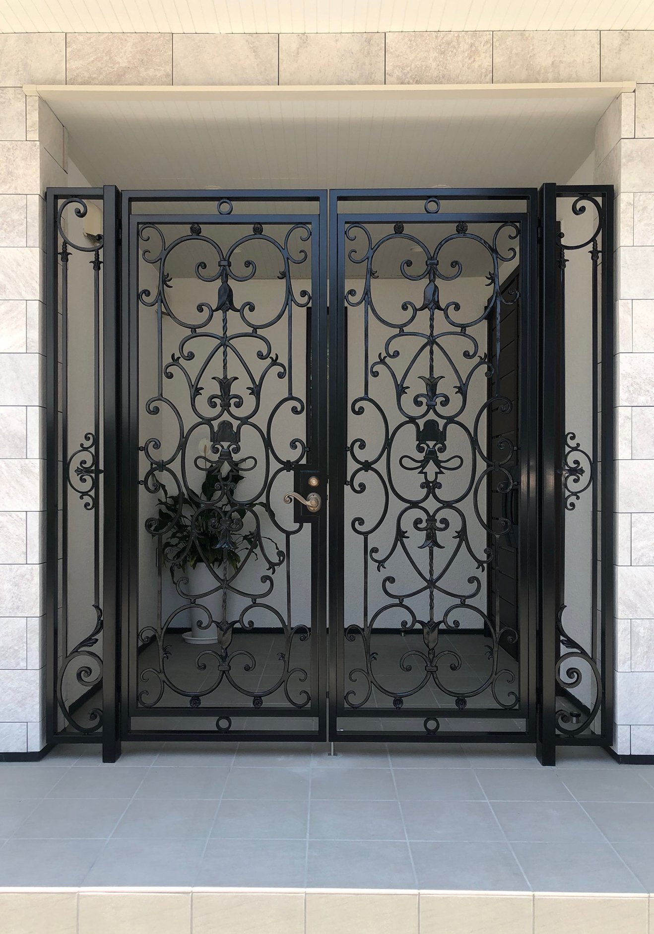 N様邸 門扉（大阪府泉佐野市）