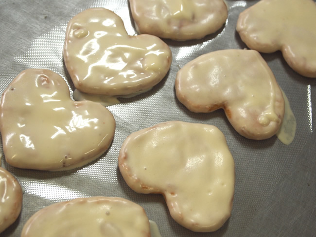 チョコでハートなおせんんべい白