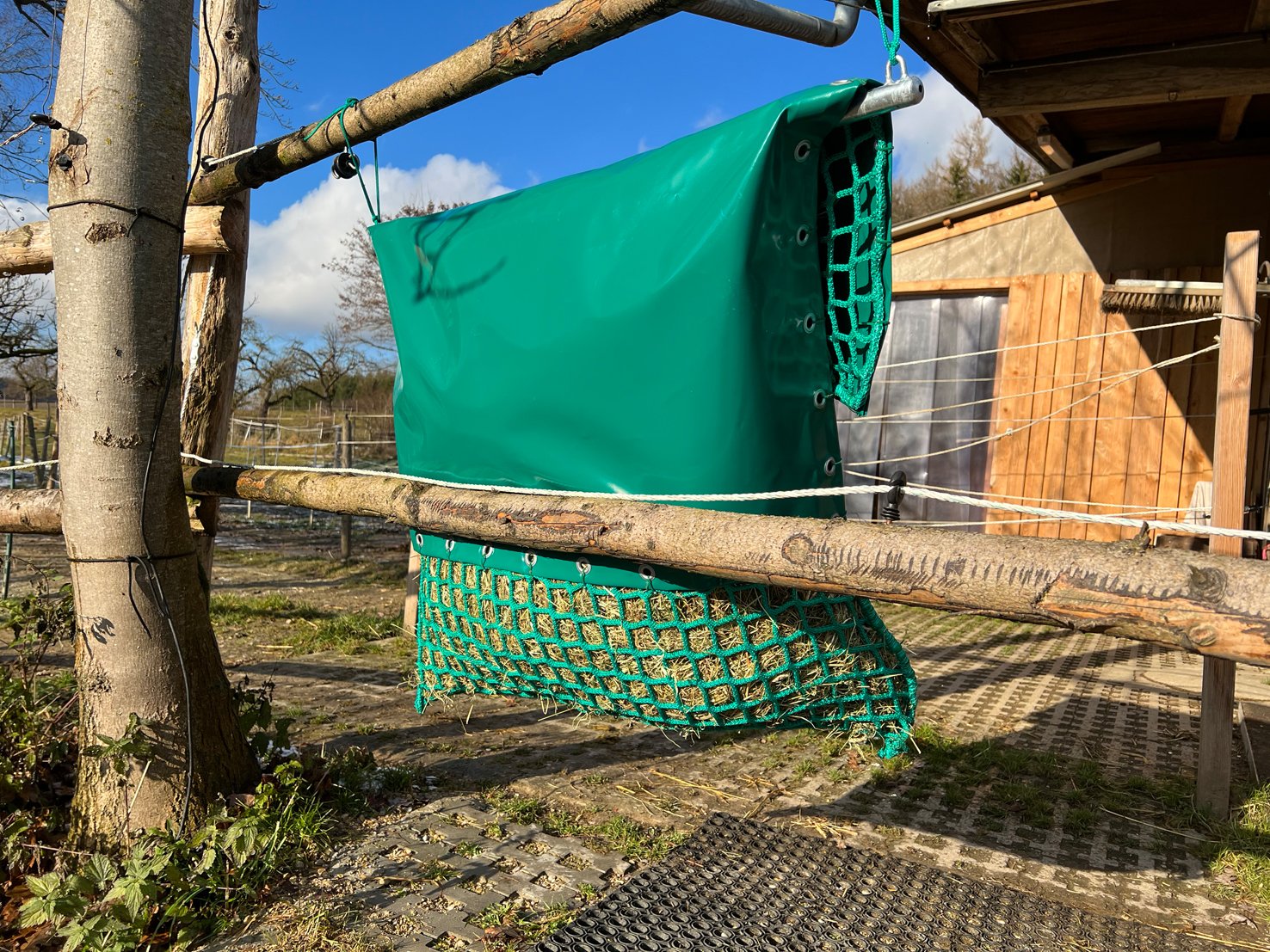 1,20m lange Plane von hinten.