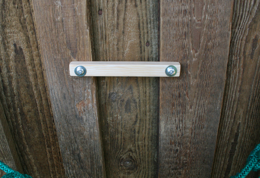 Klötzchen hinten etwas tiefer anbringen wie die Höhe des Spreizers vorne im Netz