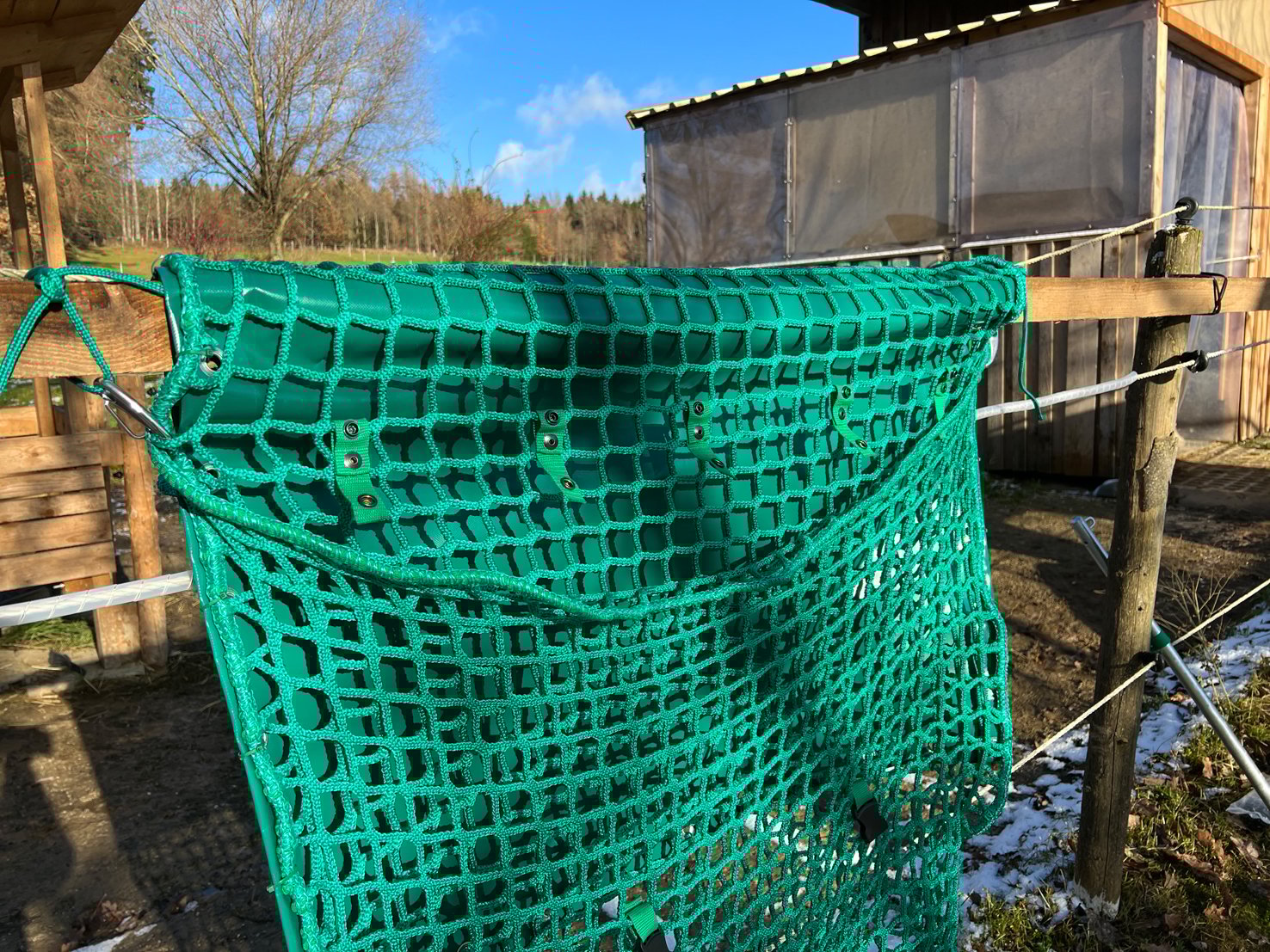 Netz ohne doppelten Druckverschlüssen oben.