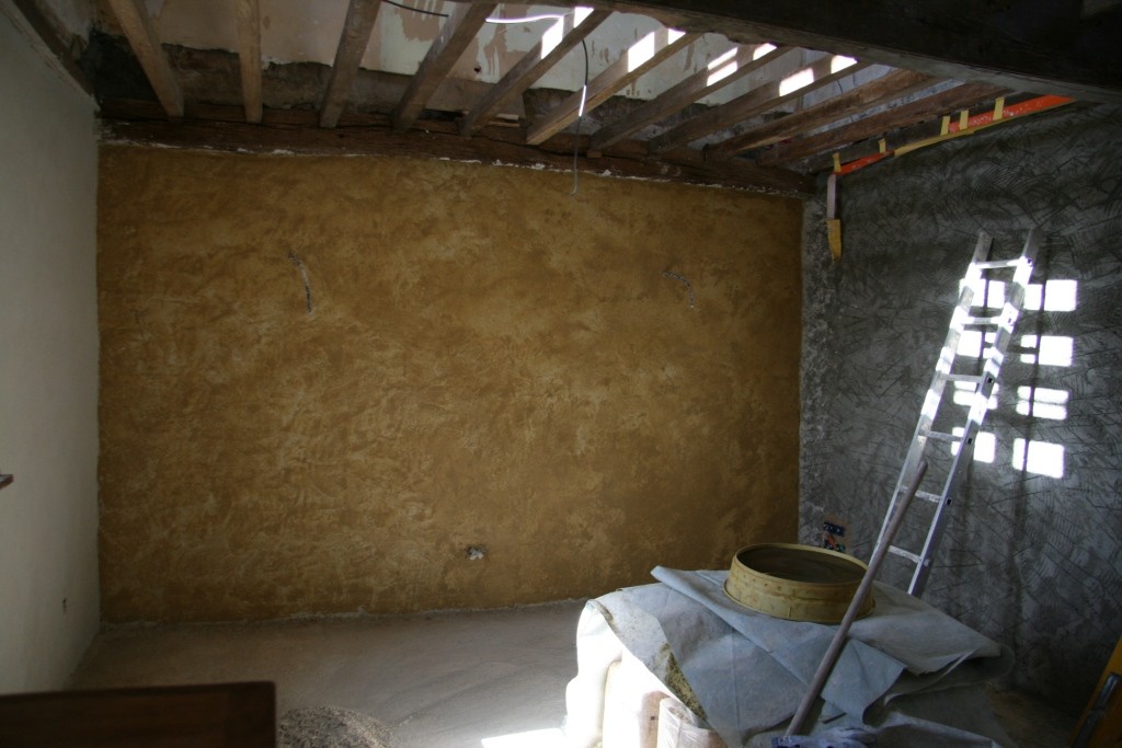 une barbottine de terre en finition