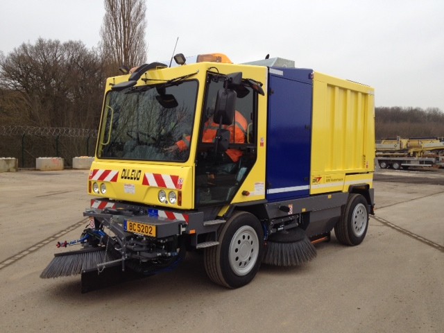 Dulevo Kehrmaschine 5000 Veloce, 70 km/h (Giorgetti)