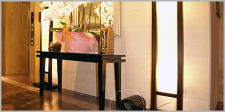 京都市ホテル　エレベーターホール前