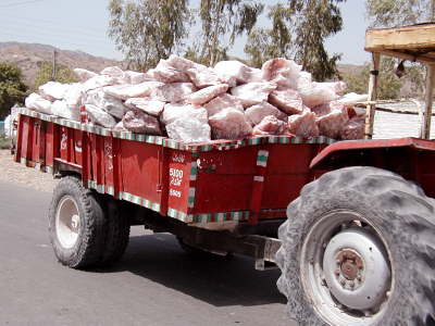 Himalaya Salzbrocken auf Lastwagen