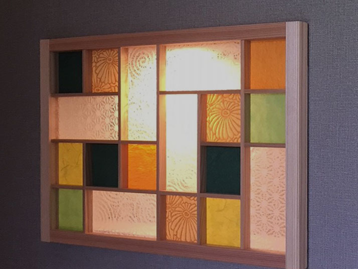 玄関ニッチの彩り障子