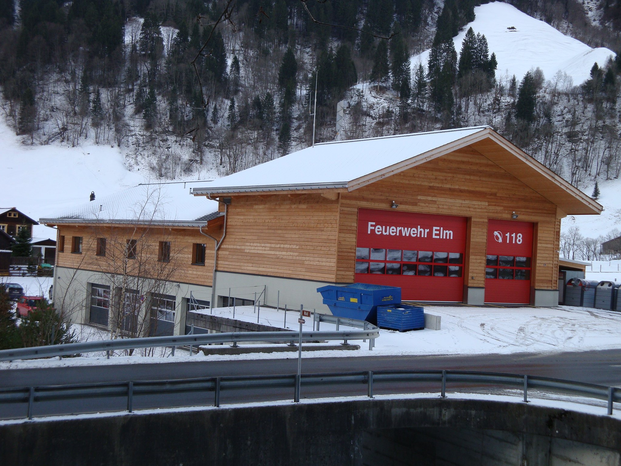 Neubau Forst-/Feuerwehrgebäude, Elm