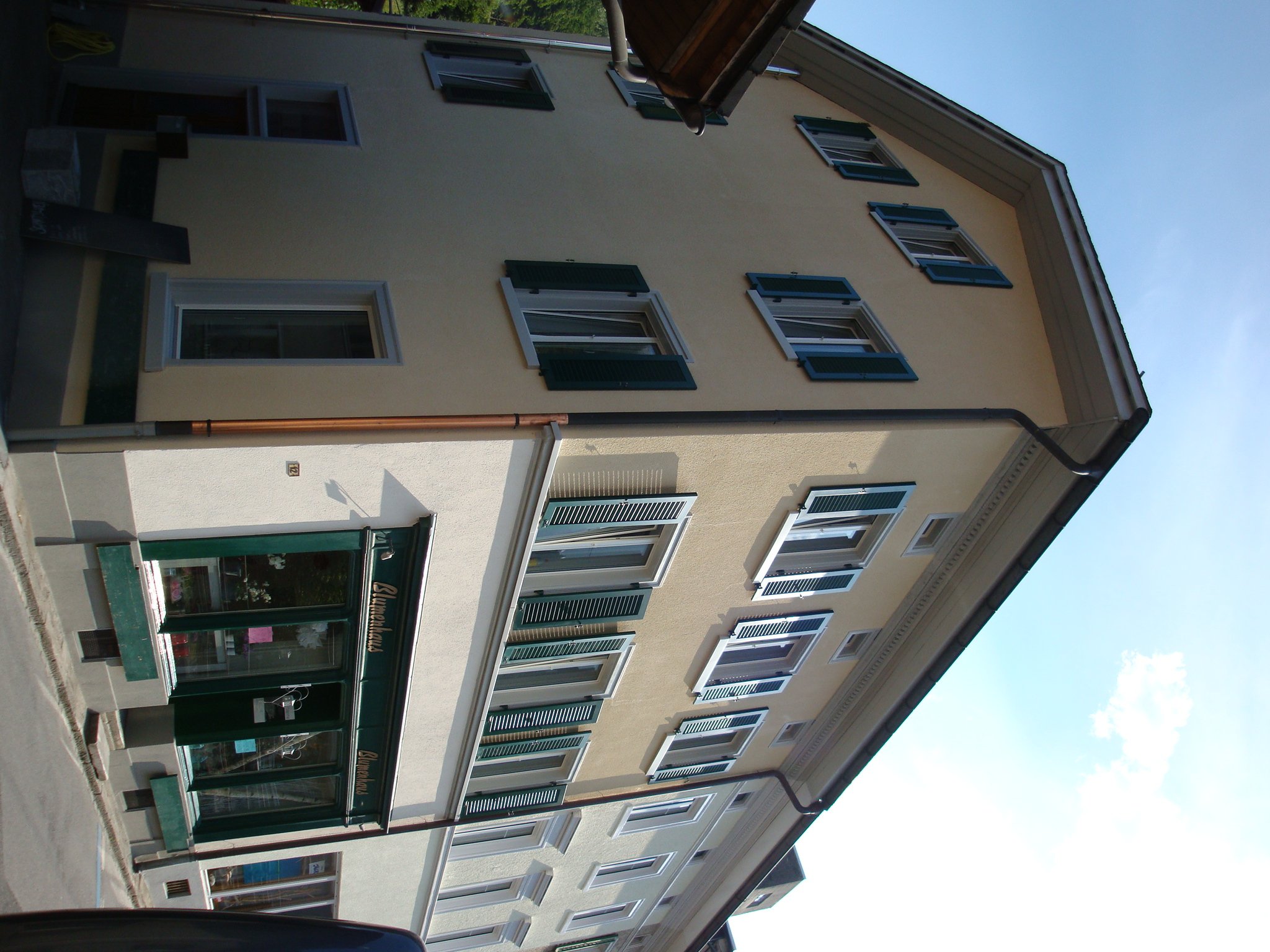 Umbau Mehrfamilienhaus, Schwanden