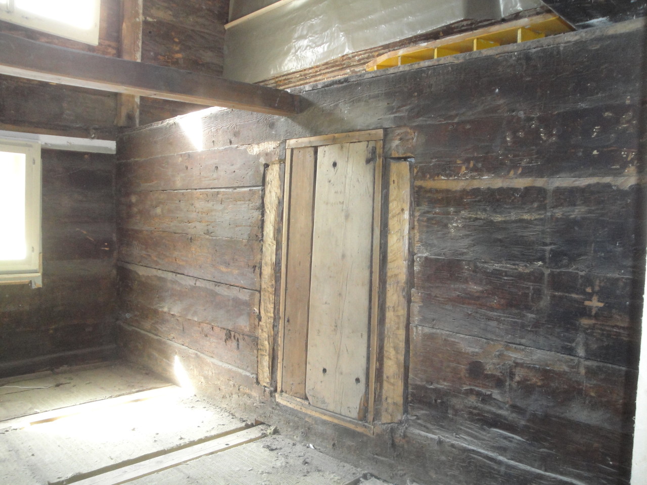 Umbau Ferienhaus nach Ausbruch, Linthal