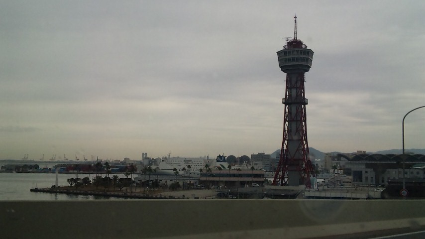 博多を後に、今から築城へ向かいます・・・・・