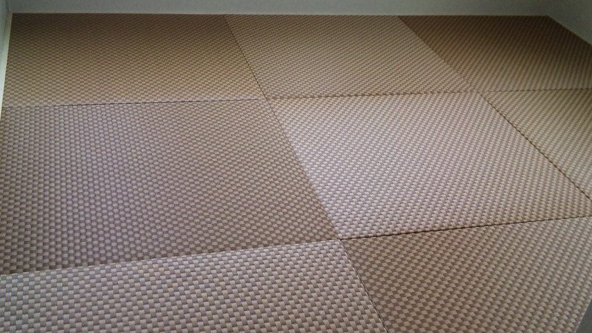 畳の敷き方も市松敷きです。