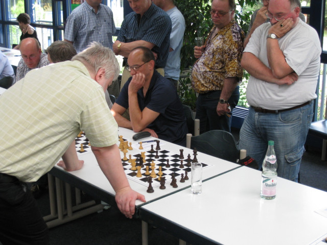 GM Artur Jussupow, Simultanturnier des SKN 1911 e.V., 4.6.2011