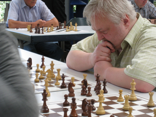 GM Artur Jussupow, Simultanturnier des SKN 1911 e.V., 4.6.2011