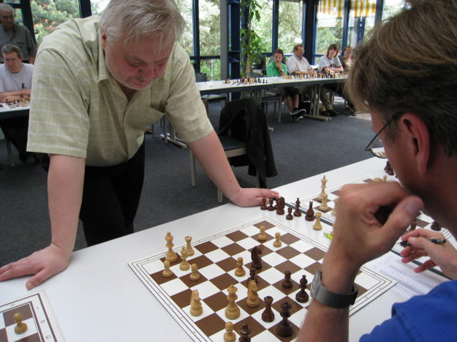 GM Artur Jussupow, Simultanturnier des SKN 1911 e.V., 4.6.2011