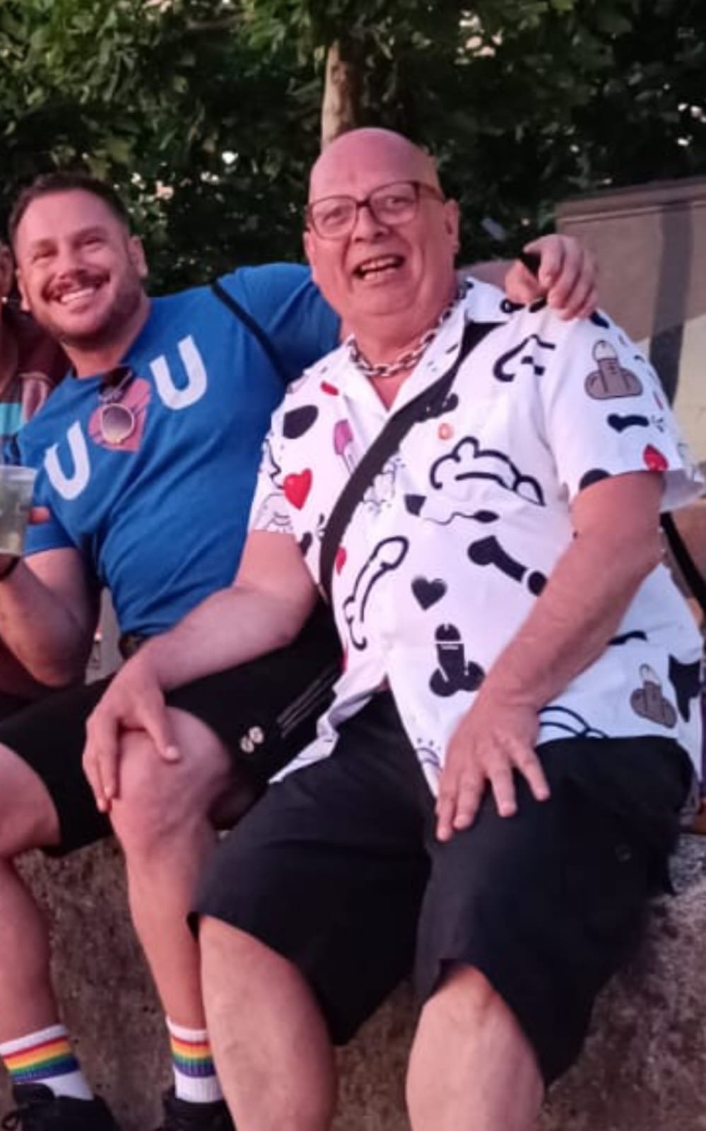 Düsseldorf - 19. Juni CSD (Hans mit unserem Vorstand Christian)