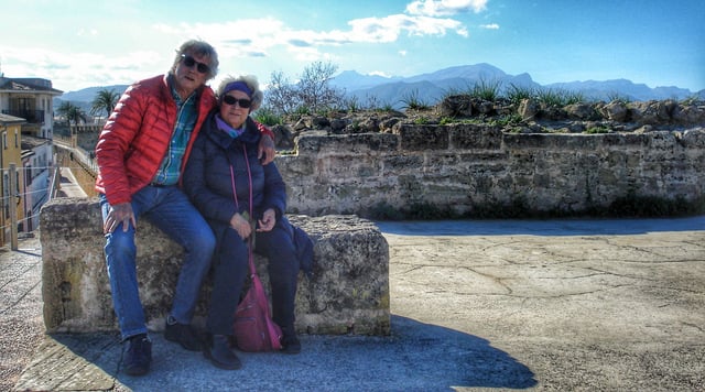 gut erhaltene Stadtmauer