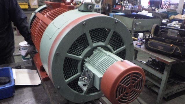 特急対応でのステータコイルの巻き替え