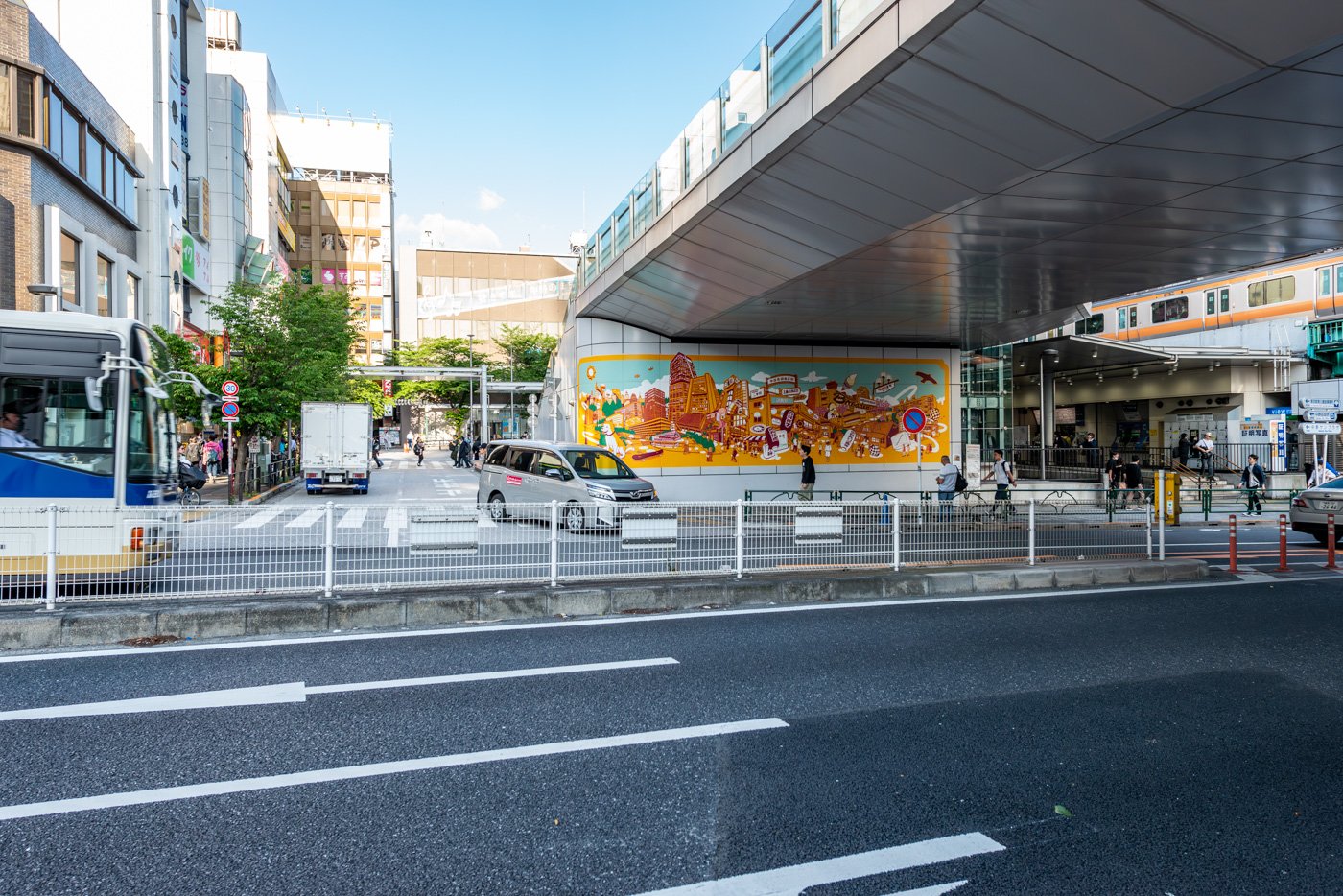 中野駅北口方面