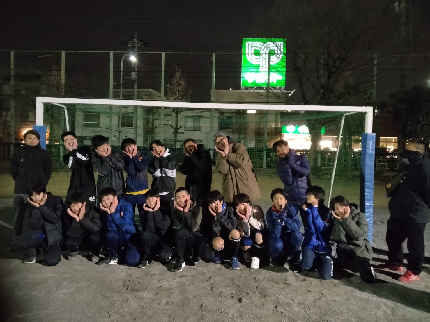 卒団生が遊びに来てくれました