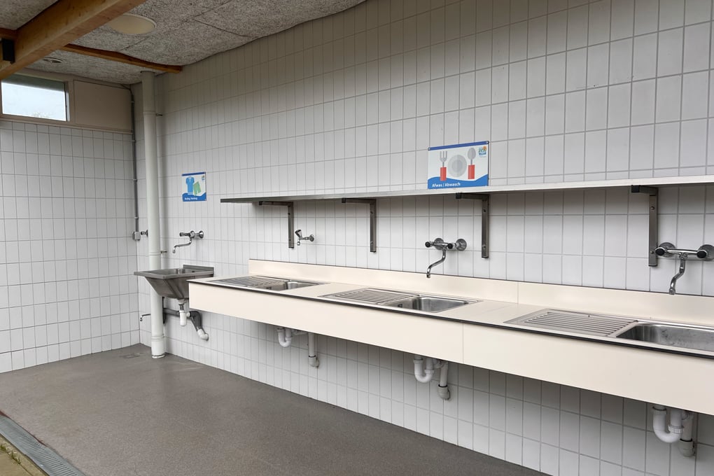 Spülbecken am Waschsalon