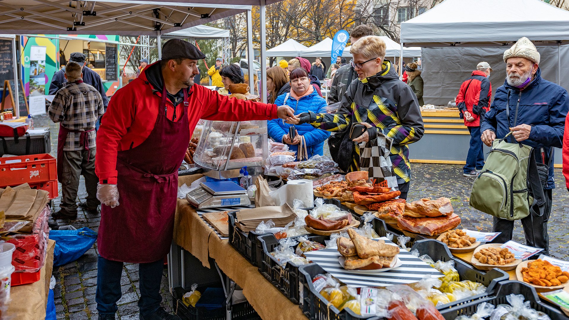 ... und Märkten der Altstadt angeboten