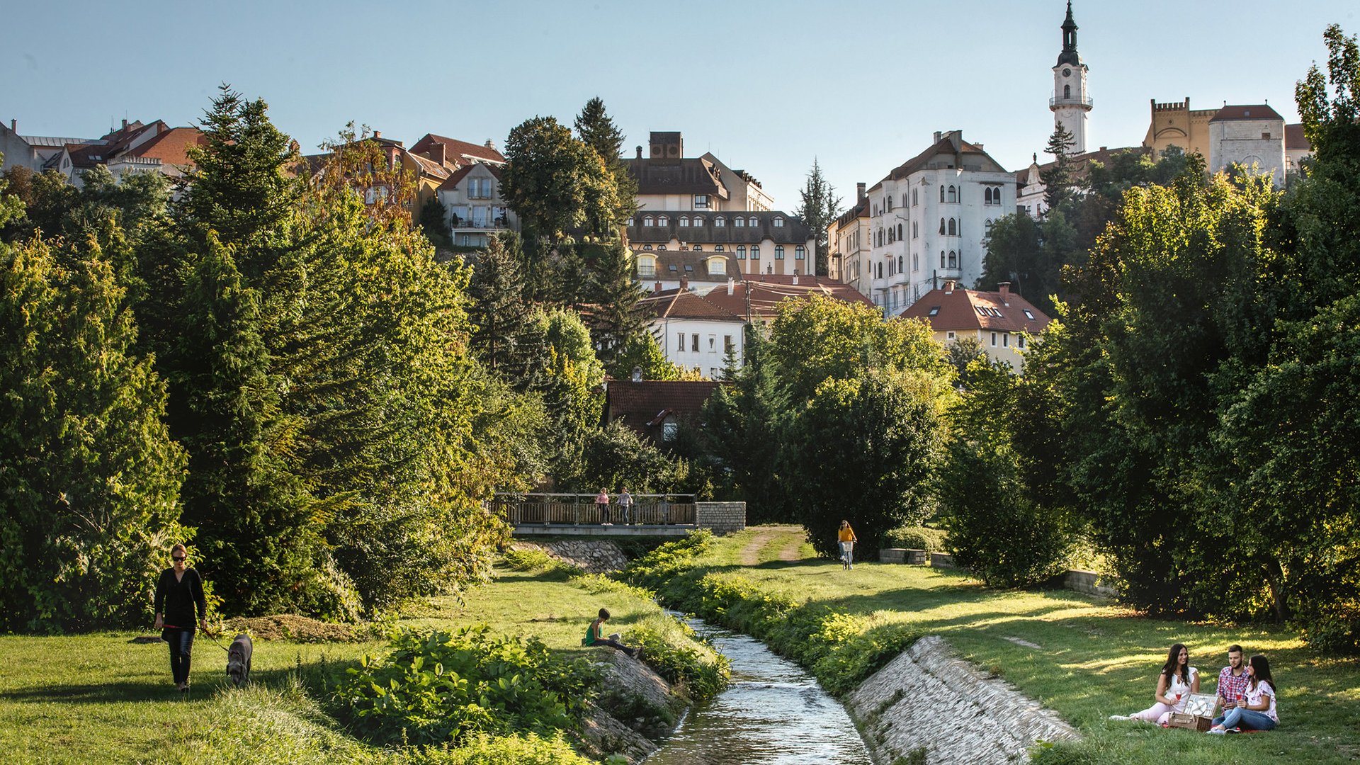 Als Studenten-Stadt sehr entspannt und international